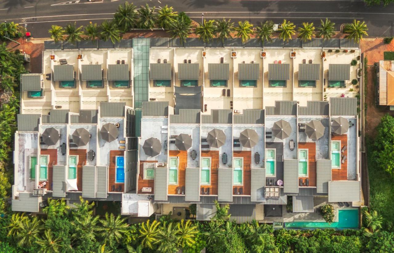 Coconut Grove Aparthotel Port Douglas Exterior photo